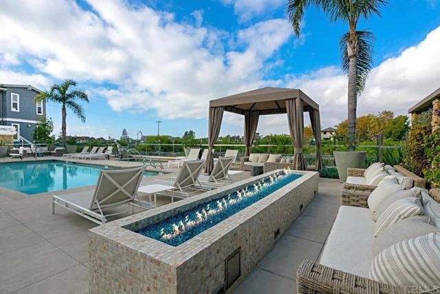 2323 Ocean Street, Carlsbad, CA 92008