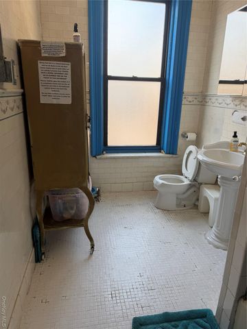 138 Saint James Place, Brooklyn, NY 11238