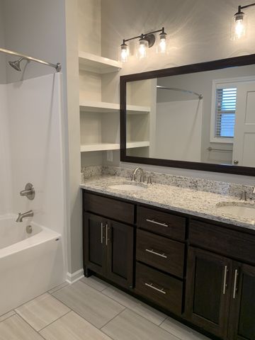 95A CAGES RD, Hendersonville, TN 37075