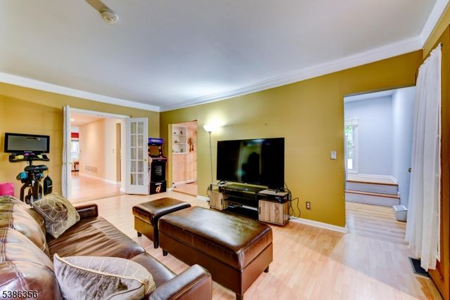 481 Terrill Rd, Fanwood Boro, NJ 07023