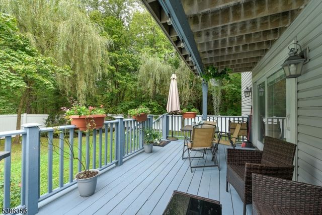 481 Terrill Rd, Fanwood Boro, NJ 07023