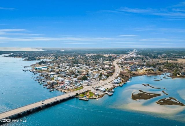 502 Main Street Ext Unit 111, Swansboro, NC 28584