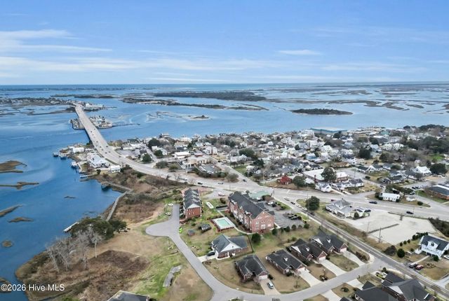 502 Main Street Ext Unit 111, Swansboro, NC 28584