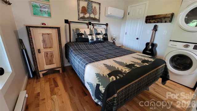 1594 High Valley Way, Lenoir, NC 28645