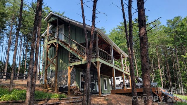 1594 High Valley Way, Lenoir, NC 28645
