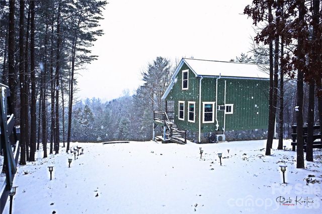 1594 High Valley Way, Lenoir, NC 28645