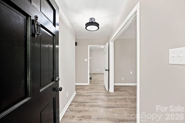 803 E 24th Street, Newton, NC 28658