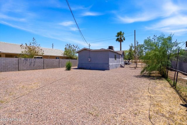 2732 E ROESER Road, Phoenix, AZ 85040