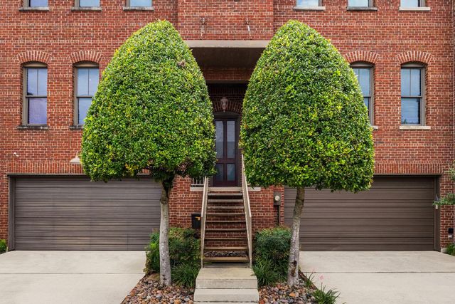 932 Knox Street, Houston, TX 77007