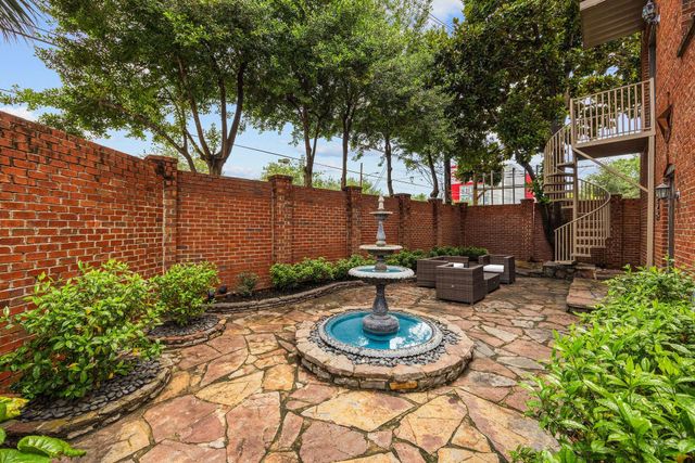 932 Knox Street, Houston, TX 77007