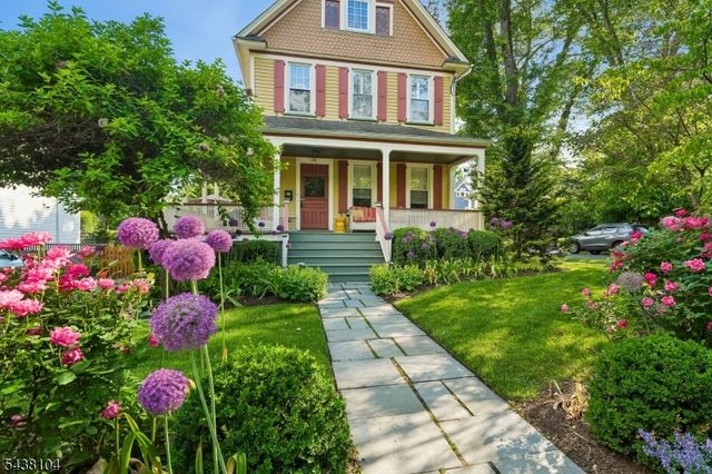 20 Highland Pl, Maplewood Twp., NJ 07040