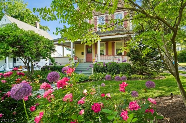20 Highland Pl, Maplewood Twp., NJ 07040
