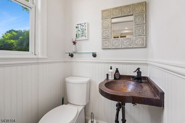 20 Highland Pl, Maplewood Twp., NJ 07040