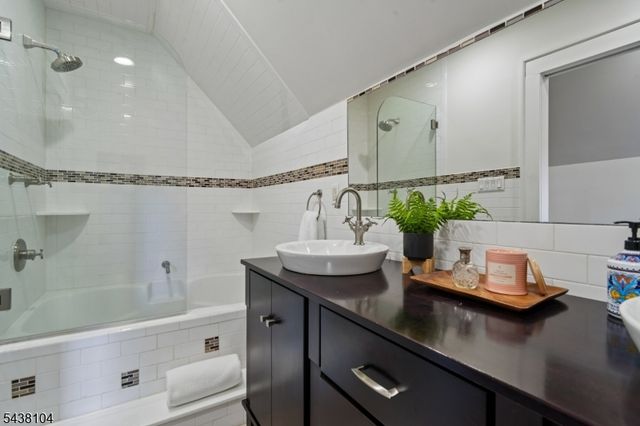 20 Highland Pl, Maplewood Twp., NJ 07040