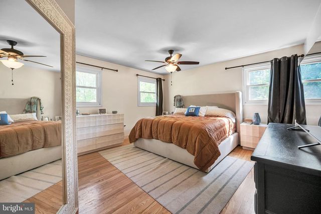 28 PENNLYN RD, Churchville, PA 18966