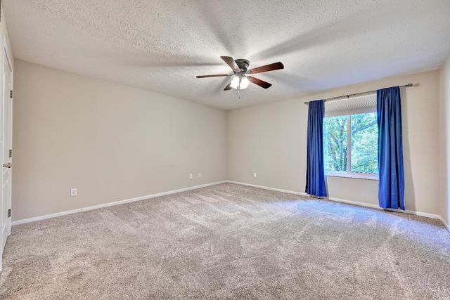 200 Postoak Lane, Milford, OH 45150