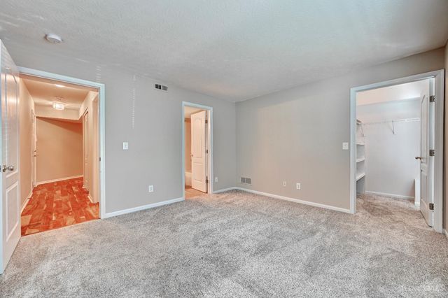 200 Postoak Lane, Milford, OH 45150