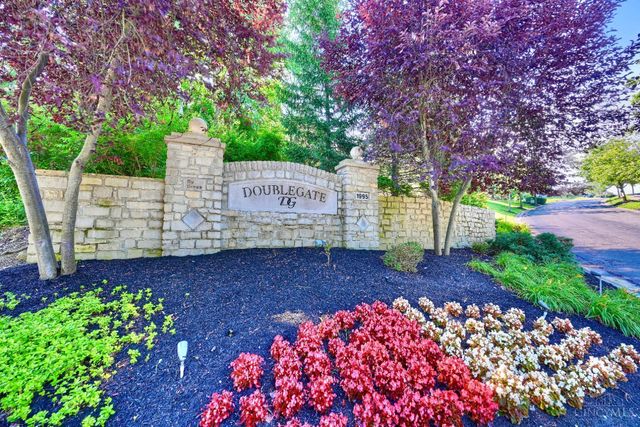 200 Postoak Lane, Milford, OH 45150