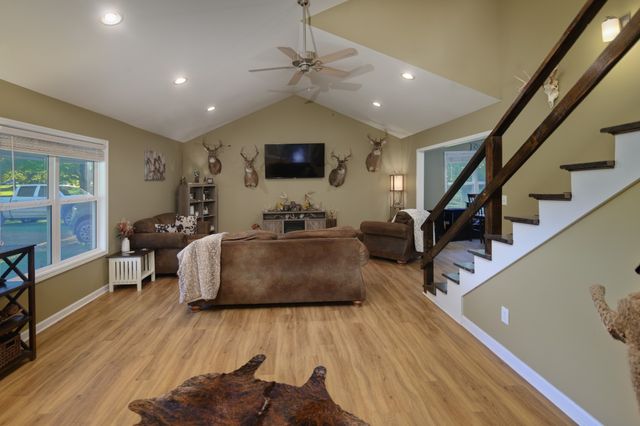 1614 Warner Bridge Rd, Shelbyville, TN 37160