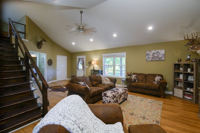 1614 Warner Bridge Rd, Shelbyville, TN 37160