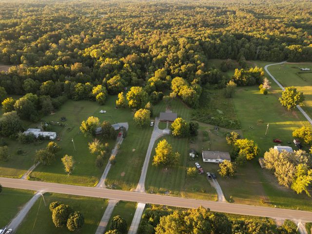 1614 Warner Bridge Rd, Shelbyville, TN 37160