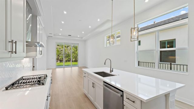 212 SE VIA SANGRO, Port St Lucie, FL 34952