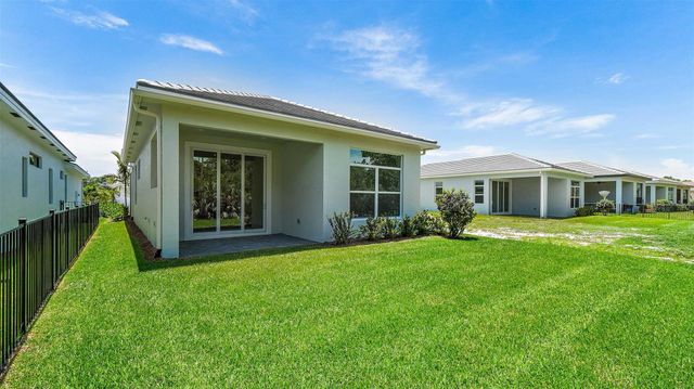212 SE VIA SANGRO, Port St Lucie, FL 34952