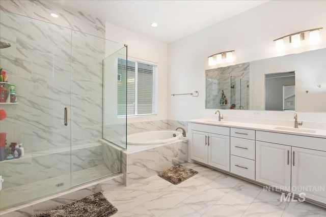 8807 E Snow Drop St, Nampa, ID 83687