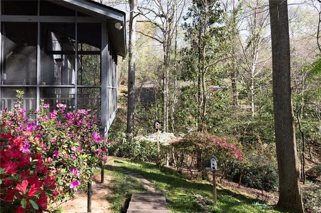 3391 Ridgewood Road NW, Atlanta, GA 30327