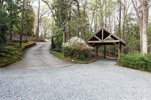 3391 Ridgewood Road NW, Atlanta, GA 30327