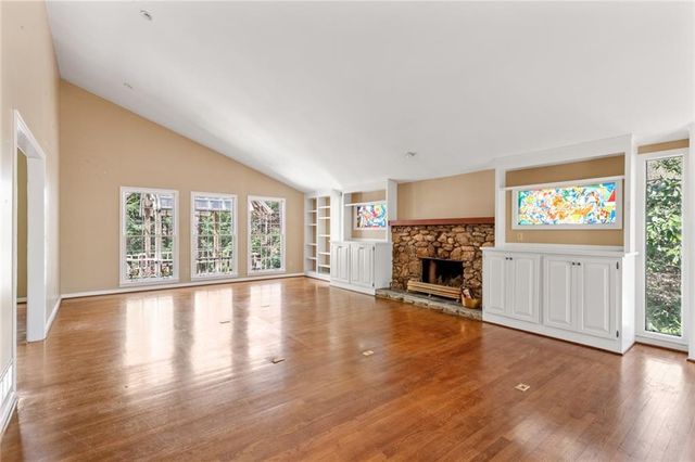 3391 Ridgewood Road NW, Atlanta, GA 30327