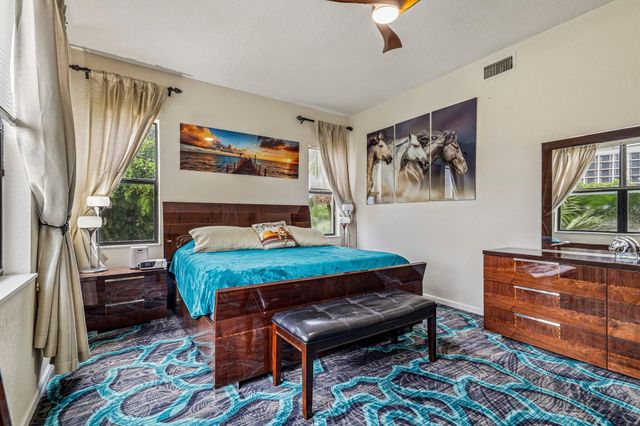 1620 Presidential Way 310, West Palm Beach, FL 33401