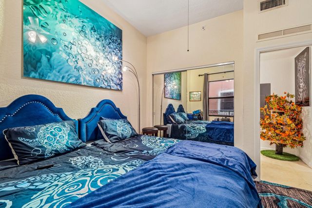 1620 Presidential Way 310, West Palm Beach, FL 33401