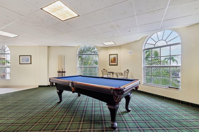 1620 Presidential Way 310, West Palm Beach, FL 33401