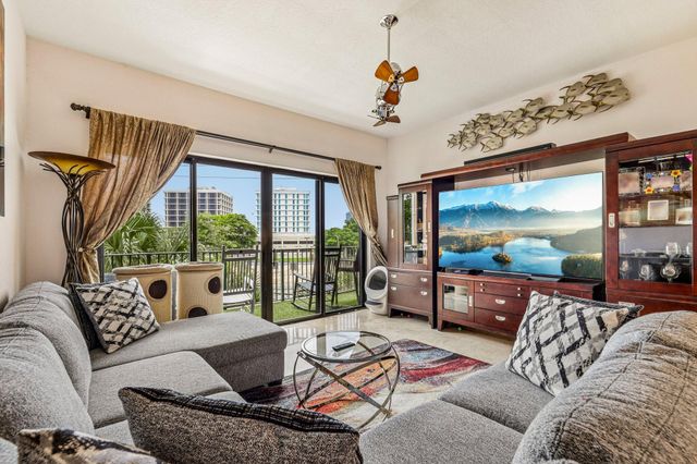 1620 Presidential Way 310, West Palm Beach, FL 33401