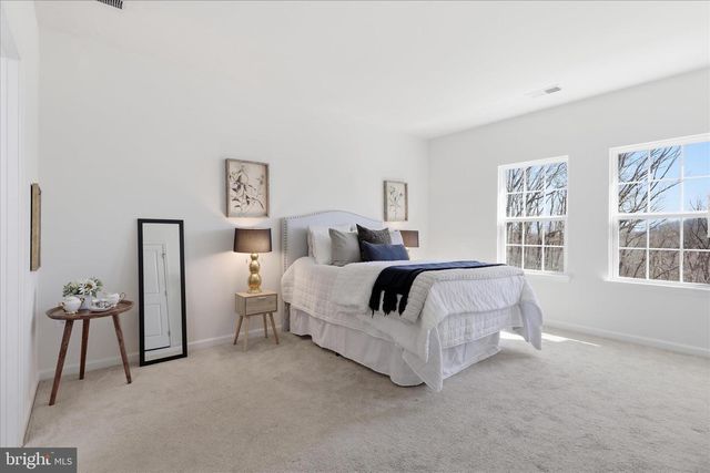 517 VIEW POINT WAY, Fredericksburg, VA 22405