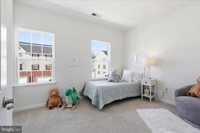 517 VIEW POINT WAY, Fredericksburg, VA 22405