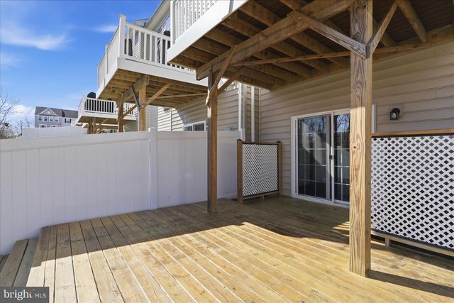 517 VIEW POINT WAY, Fredericksburg, VA 22405