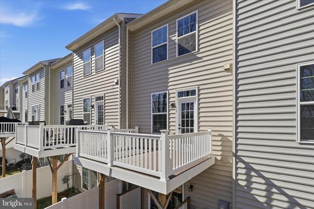 517 VIEW POINT WAY, Fredericksburg, VA 22405