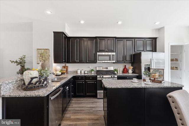 517 VIEW POINT WAY, Fredericksburg, VA 22405