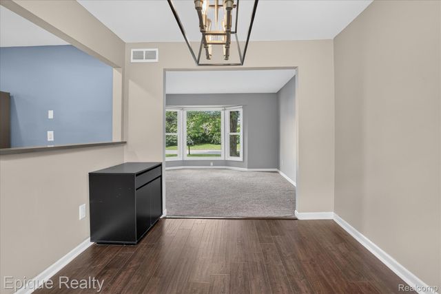 3907 Helen Avenue, Pittsfield Charter Township, MI 48197
