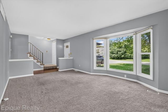 3907 Helen Avenue, Pittsfield Charter Township, MI 48197