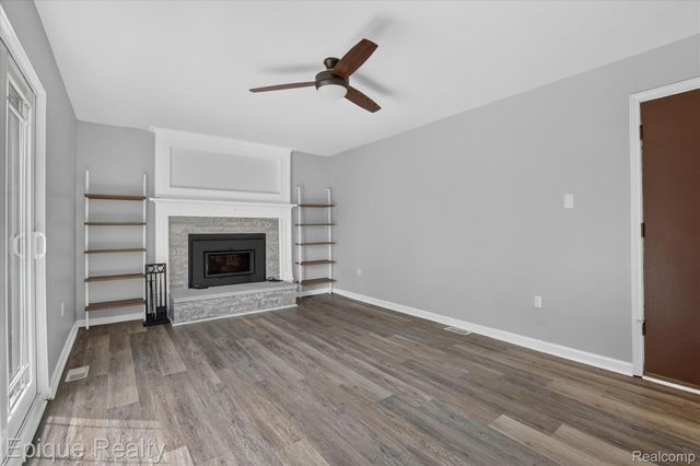 3907 Helen Avenue, Pittsfield Charter Township, MI 48197