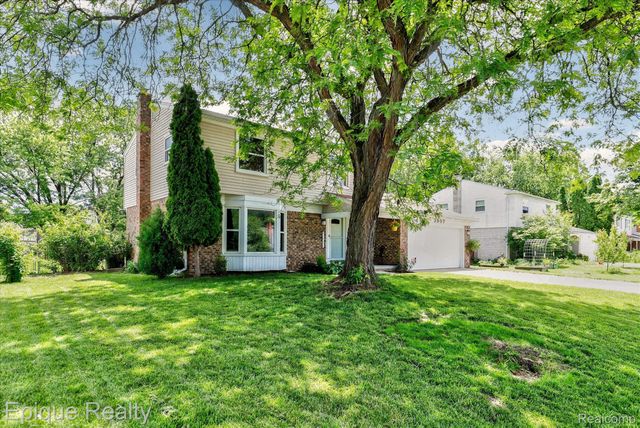 3907 Helen Avenue, Pittsfield Charter Township, MI 48197