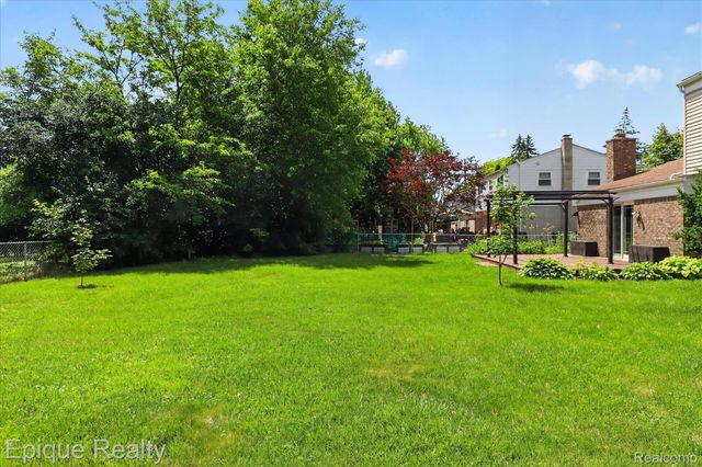 3907 Helen Avenue, Pittsfield Charter Township, MI 48197