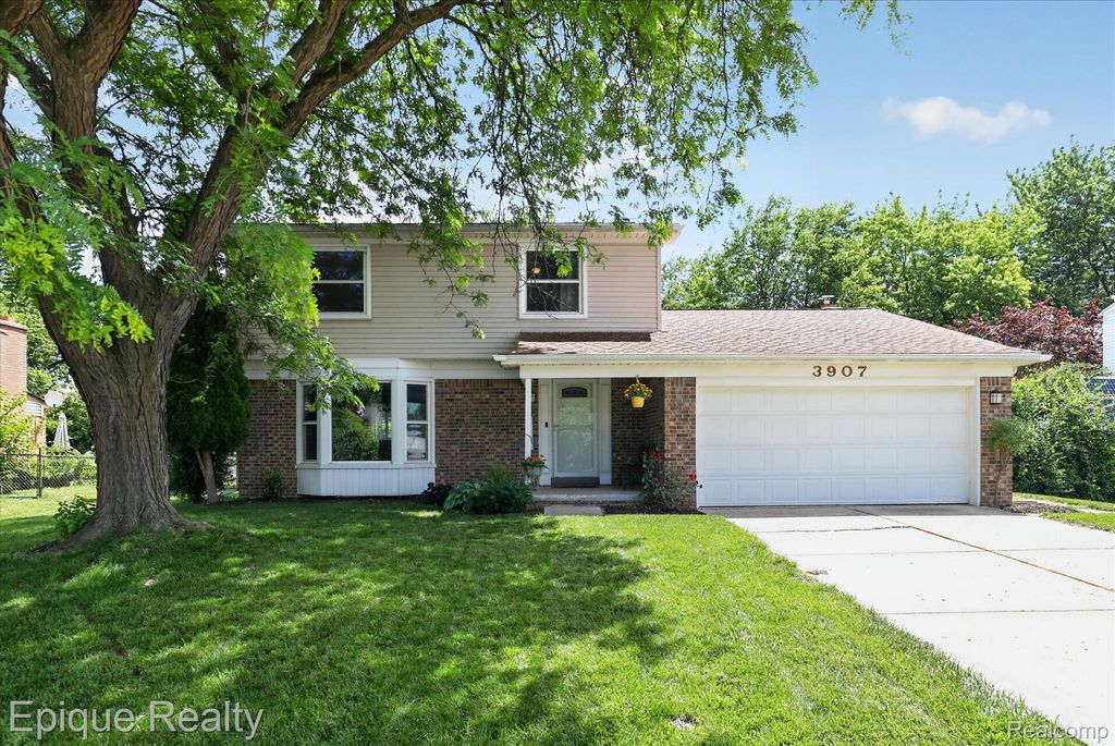 3907 Helen Avenue, Pittsfield Charter Township, MI 48197