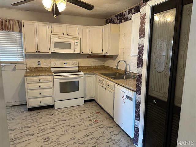 505 Sunshine Drive, Festus, MO 63028