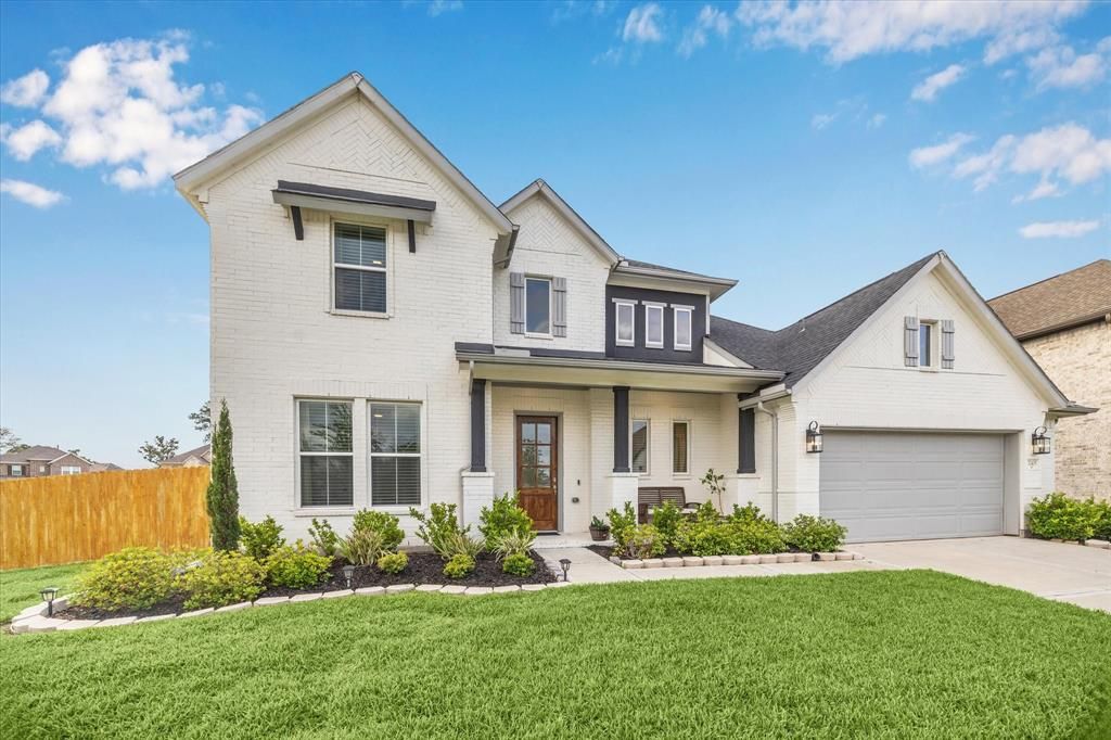 32405 Soaring Willow Way, Conroe, TX 77385