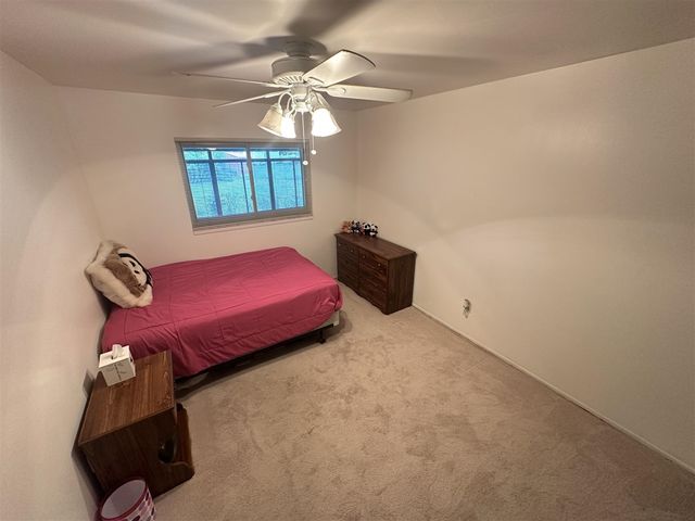 18975 Bainbridge Avenue, Livonia, MI 48152