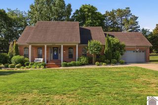 2121 Country Rd # 37 # 38A, Murray, KY 42071